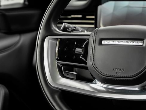 Used 2023 Land Rover Range Rover Autobiography image 20