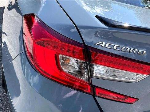 Used 2022 Honda Accord Sport image 29