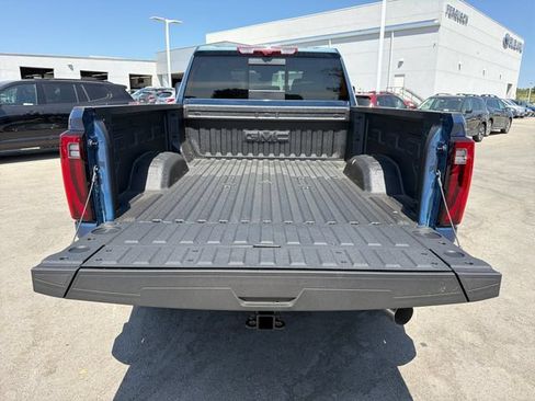 New 2026 GMC Sierra 2500 Denali w/ Denali Reserve Package AWD/4WD image 24