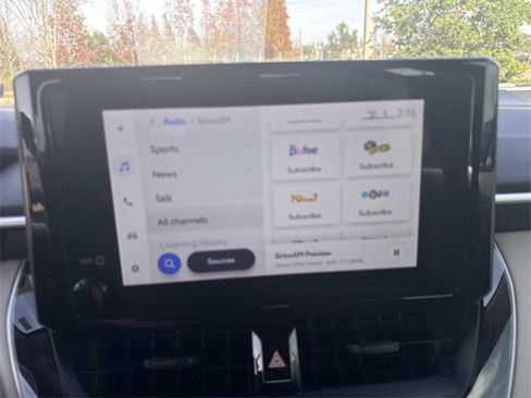 Used 2025 Toyota Corolla LE image 20