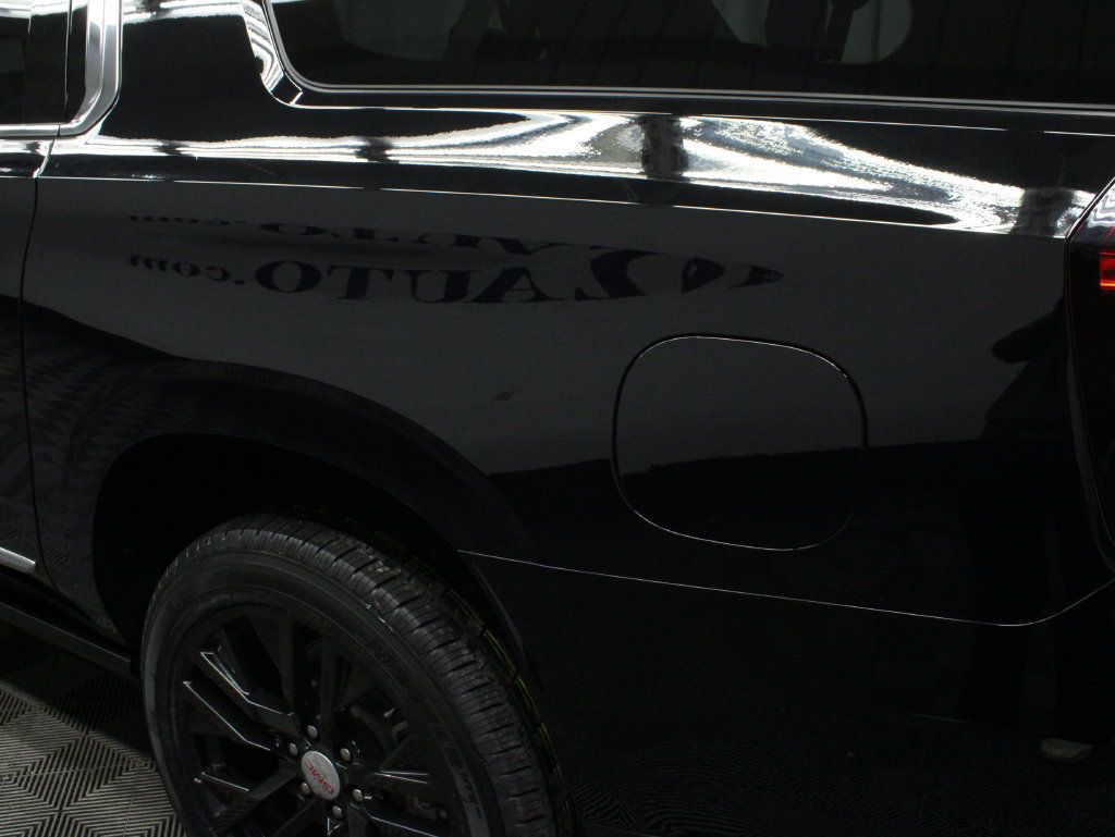 Used 2023 GMC Yukon XL Denali AWD/4WD image 53