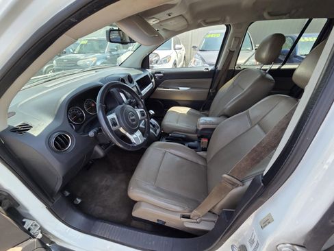 Used 2014 Jeep Compass Limited FWD image 7