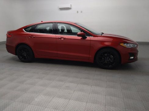 Used 2020 Ford Fusion SE w/ Equipment Group 151A image 11