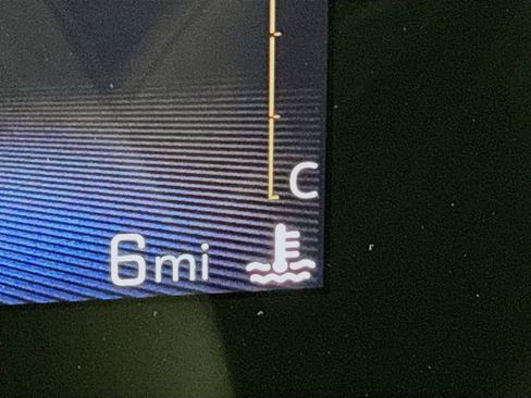 New 2026 Chevrolet Trax RS w/ Driver Confidence Package image 12