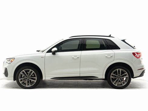 Used 2025 Audi Q3 2.0T Premium image 30