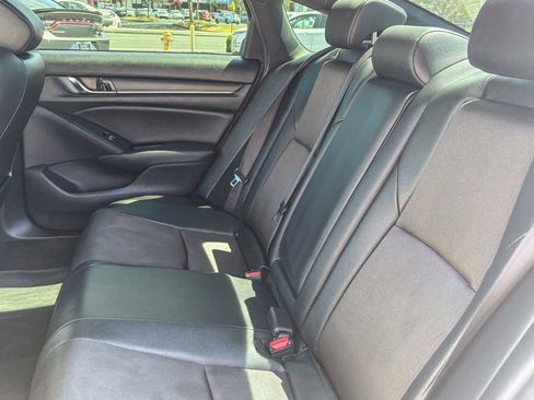 Used 2019 Honda Accord Sport image 39