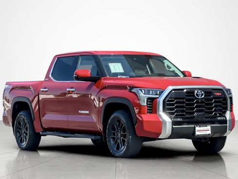 Used 2023 Toyota Tundra Limited w/ TRD Off-Road Package AWD/4WD image 7