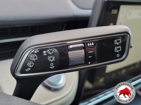 Used 2024 Lincoln Nautilus Reserve AWD/4WD image 34