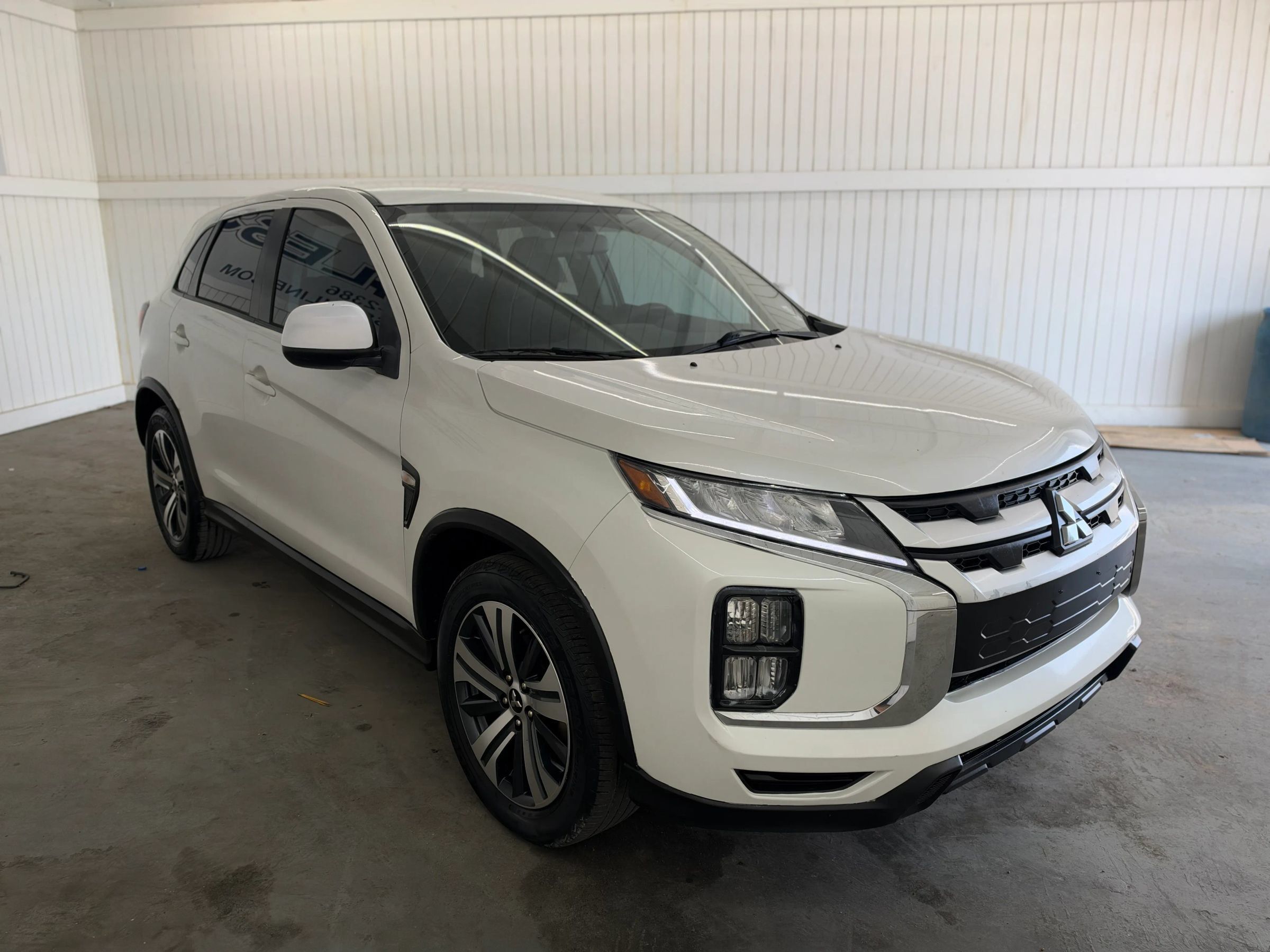 Used 2020 Mitsubishi Outlander Sport ES FWD image 3