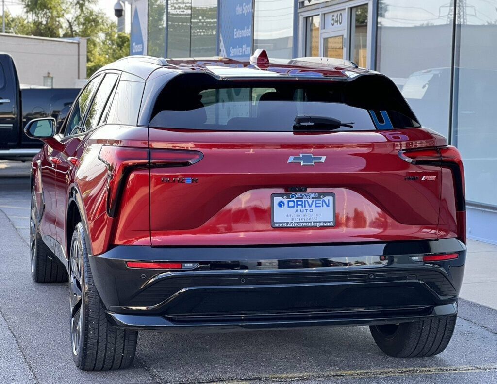 Used 2024 Chevrolet Blazer EV RS AWD/4WD image 42