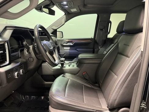 Used 2023 GMC Sierra 1500 Denali AWD/4WD image 14