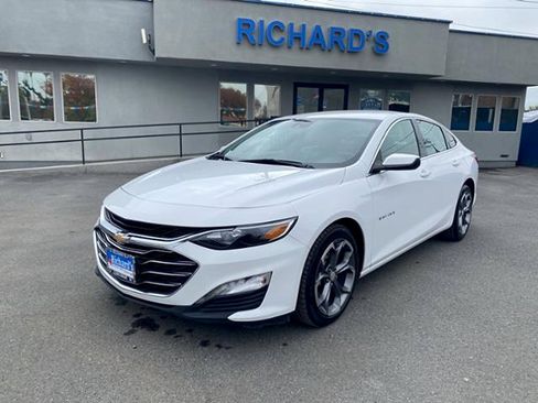 Used 2024 Chevrolet Malibu LT image 9