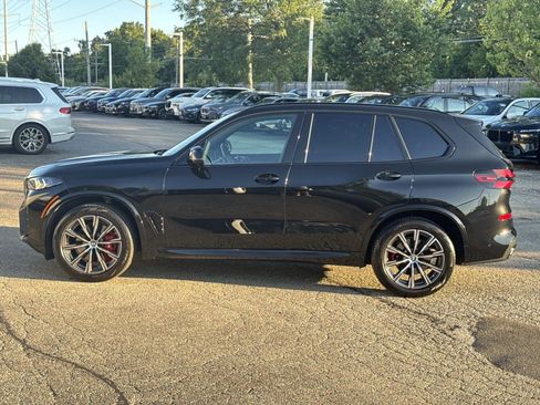 Used 2024 BMW X5 xDrive40i w/ M Sport Package AWD/4WD image 8