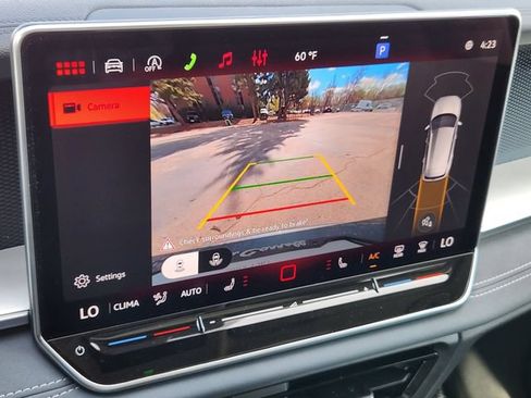 New 2026 Volkswagen Tiguan SE AWD/4WD image 16