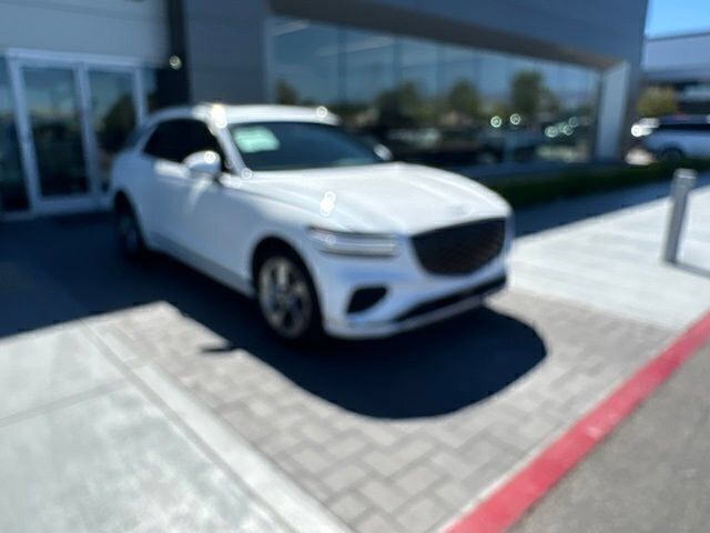 Used 2026 Genesis GV70 2.5T Advanced AWD/4WD image 3
