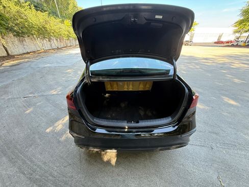 Used 2019 Kia Forte Sedan FWD image 17