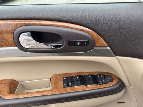 Used 2008 Buick Enclave CXL w/ Entertainment Package #3 image 11
