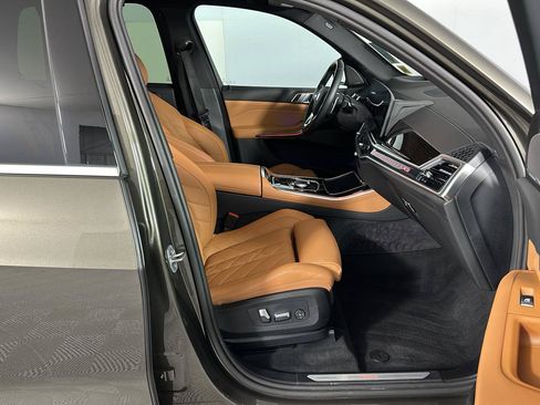 Used 2026 BMW X5 xDrive40i w/ Premium Package AWD/4WD image 32
