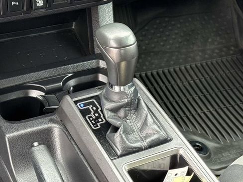 Used 2023 Toyota Tacoma TRD Off-Road w/ Technology Package image 22