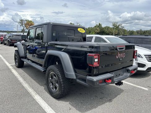 Used 2021 Jeep Gladiator Rubicon w/ Dual Top Group AWD/4WD image 6
