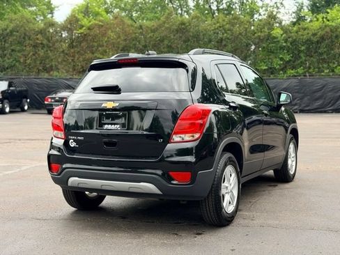 Used 2020 Chevrolet Trax LT w/ LT Convenience Package AWD/4WD image 5