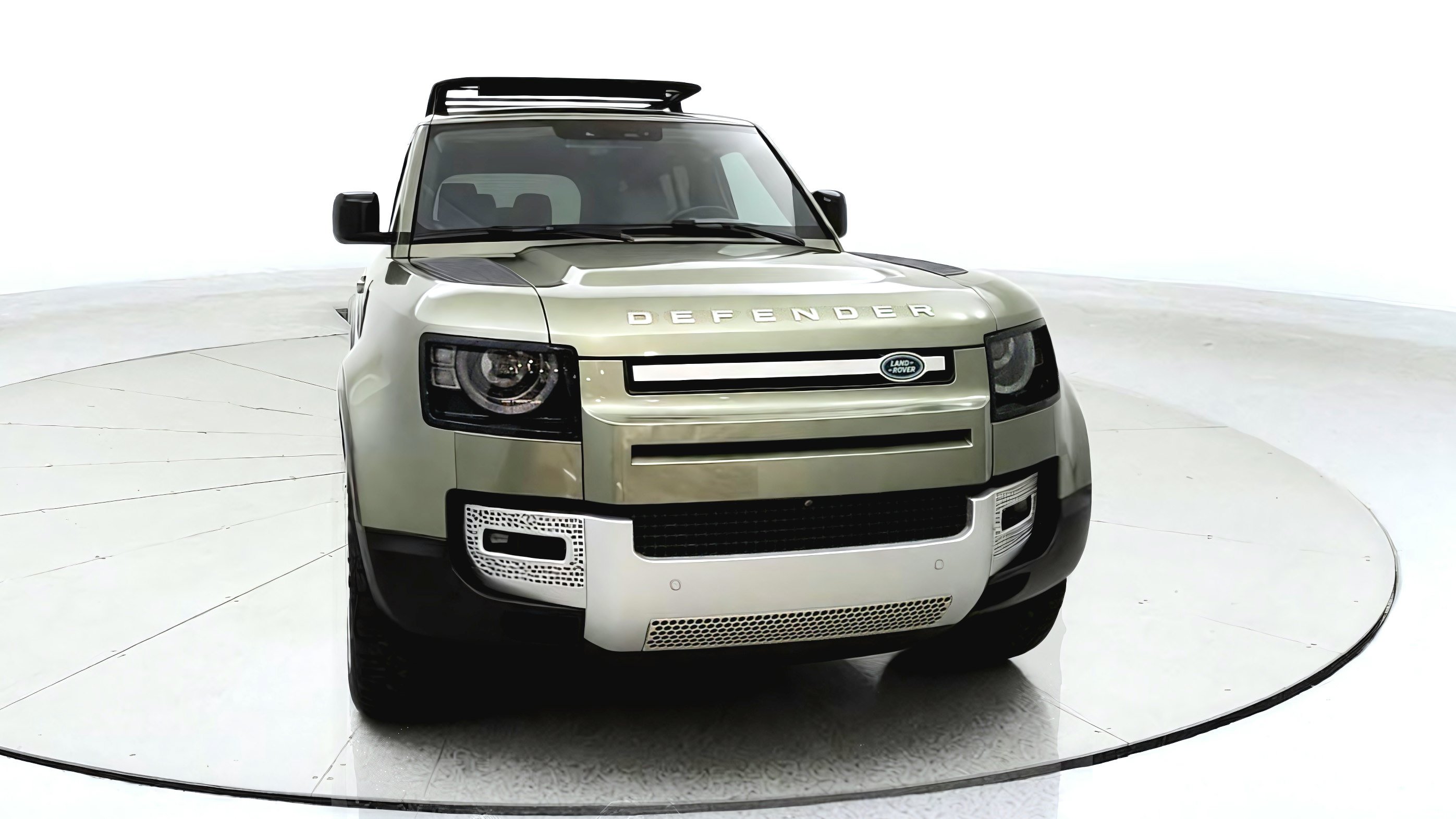 Used 2020 Land Rover Defender 110 HSE AWD/4WD image 2