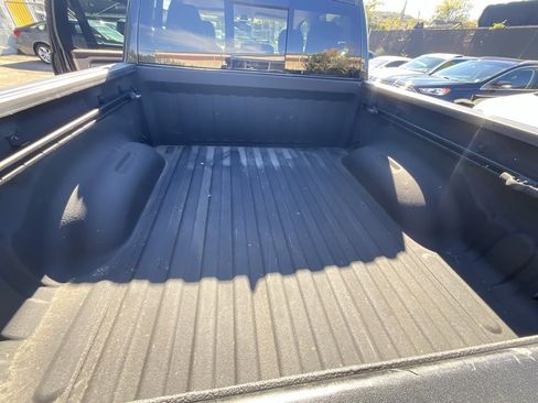 Used 2019 RAM 1500 Laramie image 30