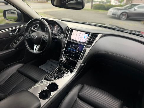 Used 2018 INFINITI Q50 Sport RWD image 12