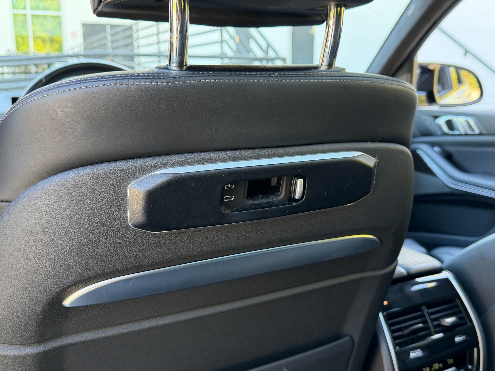 Used 2023 BMW X7 M60i AWD/4WD image 58