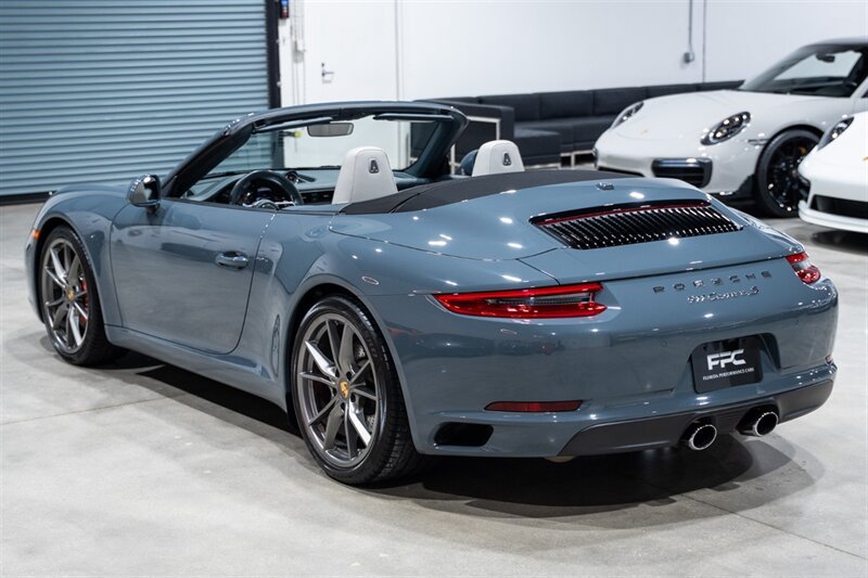 Used 2017 Porsche 911 Carrera S RWD image 4