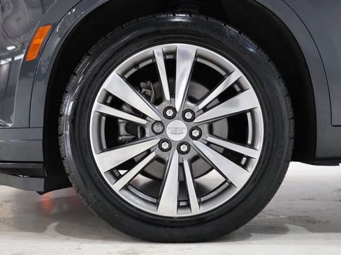 Used 2021 Cadillac XT6 Premium Luxury AWD/4WD image 9