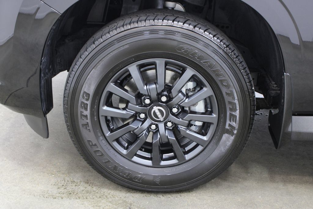 Used 2025 Nissan Armada SV RWD image 26