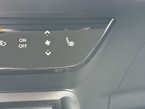 New 2026 Nissan Kicks SR w/ SR Premium Package image 15