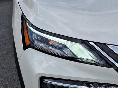 Certified 2023 Nissan Rogue SV image 41