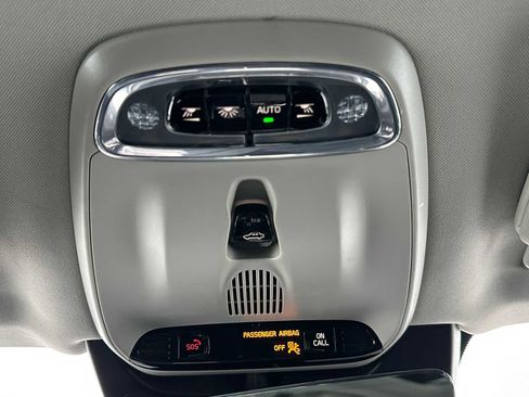 Used 2018 Volvo XC90 T6 Momentum image 33