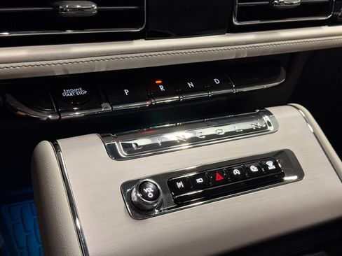 New 2026 Lincoln Aviator Reserve AWD/4WD image 27