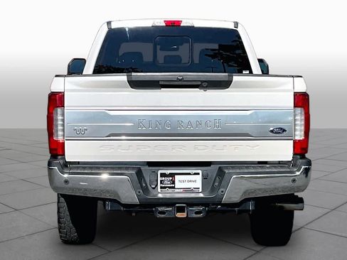 Used 2017 Ford F250 King Ranch w/ King Ranch Ultimate Package AWD/4WD image 4
