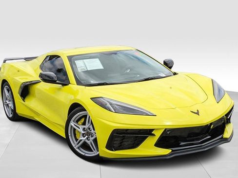 Used 2023 Chevrolet Corvette Stingray Premium Conv w/ Z51 Performance Package RWD image 2