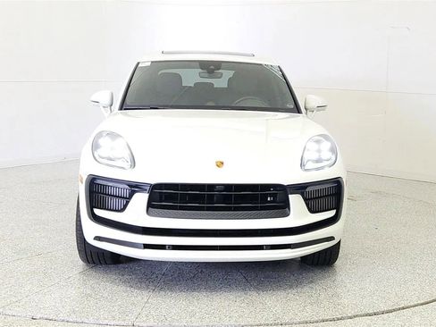 Used 2022 Porsche Macan S AWD/4WD image 2
