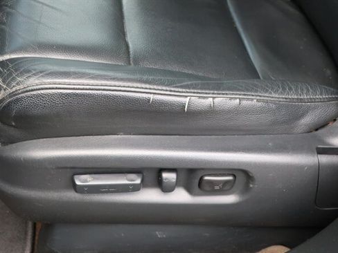 Used 2013 Honda Pilot Touring image 12