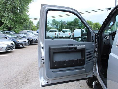 Used 2015 Ford F250 XLT AWD/4WD image 11