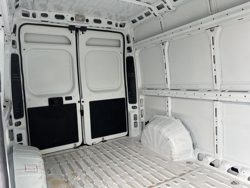 Used 2025 RAM ProMaster 2500 image 9