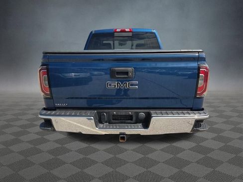 Used 2018 GMC Sierra 1500 SLT AWD/4WD image 2