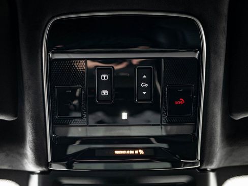 New 2026 Land Rover Range Rover Sport SV image 41