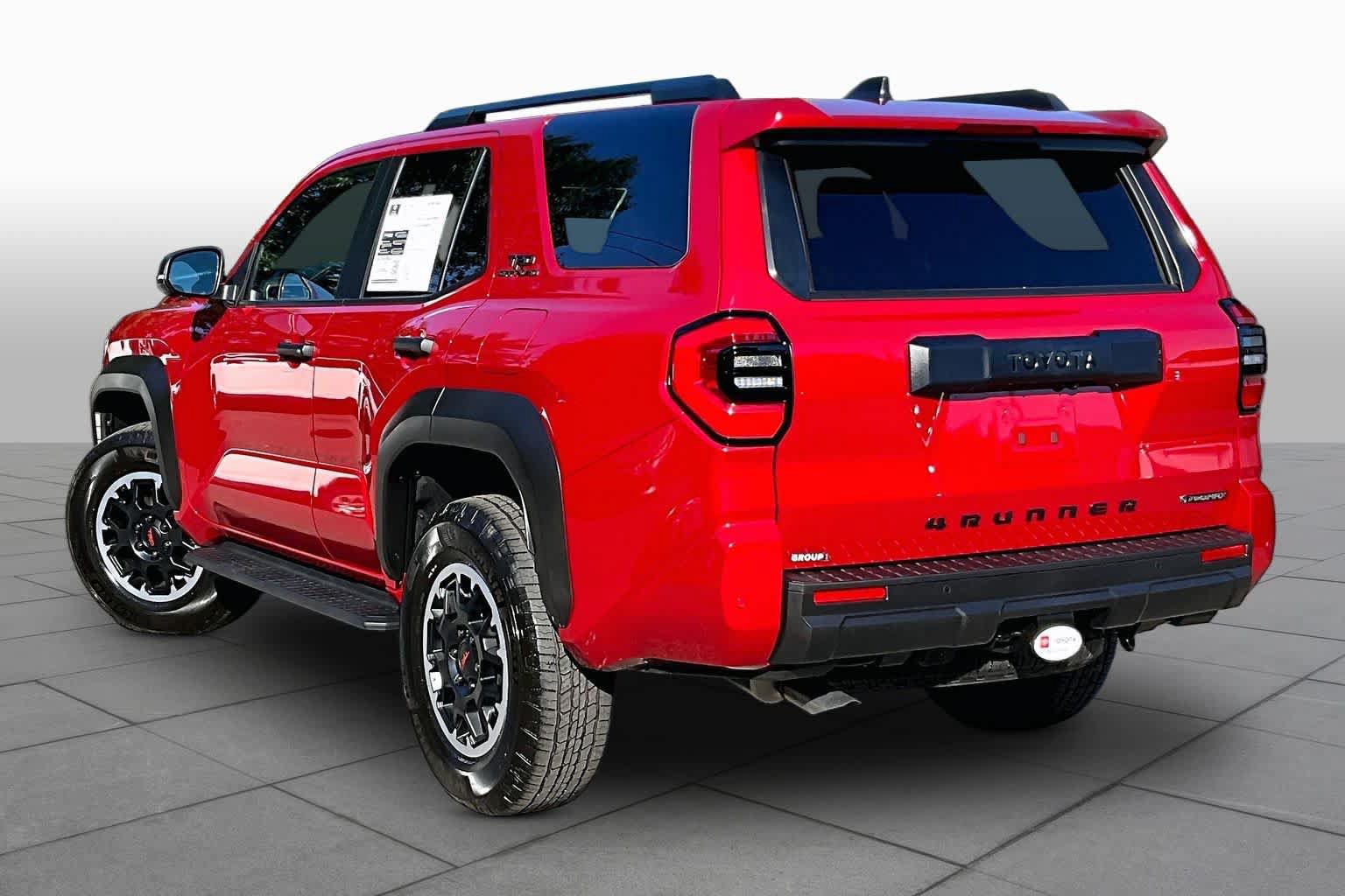 Certified 2026 Toyota 4Runner TRD Off-Road Premium AWD/4WD image 12
