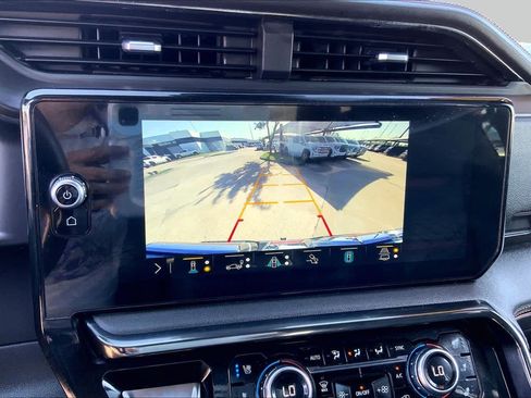 Used 2022 GMC Sierra 1500 AT4 w/ AT4 Premium Package AWD/4WD image 25