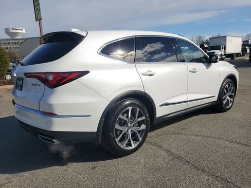 Used 2024 Acura MDX FWD w/ Technology Package image 6
