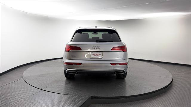 Used 2023 Audi Q5 2.0T Premium w/ Convenience Package AWD/4WD image 7