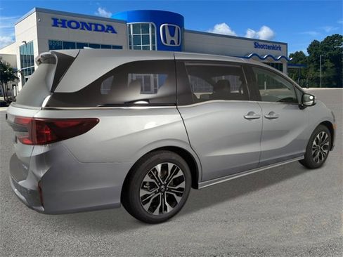 New 2026 Honda Odyssey Elite image 4