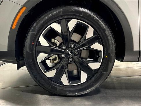 Used 2024 Kia Sportage X-Line w/ X-Line Premium Package AWD/4WD image 9